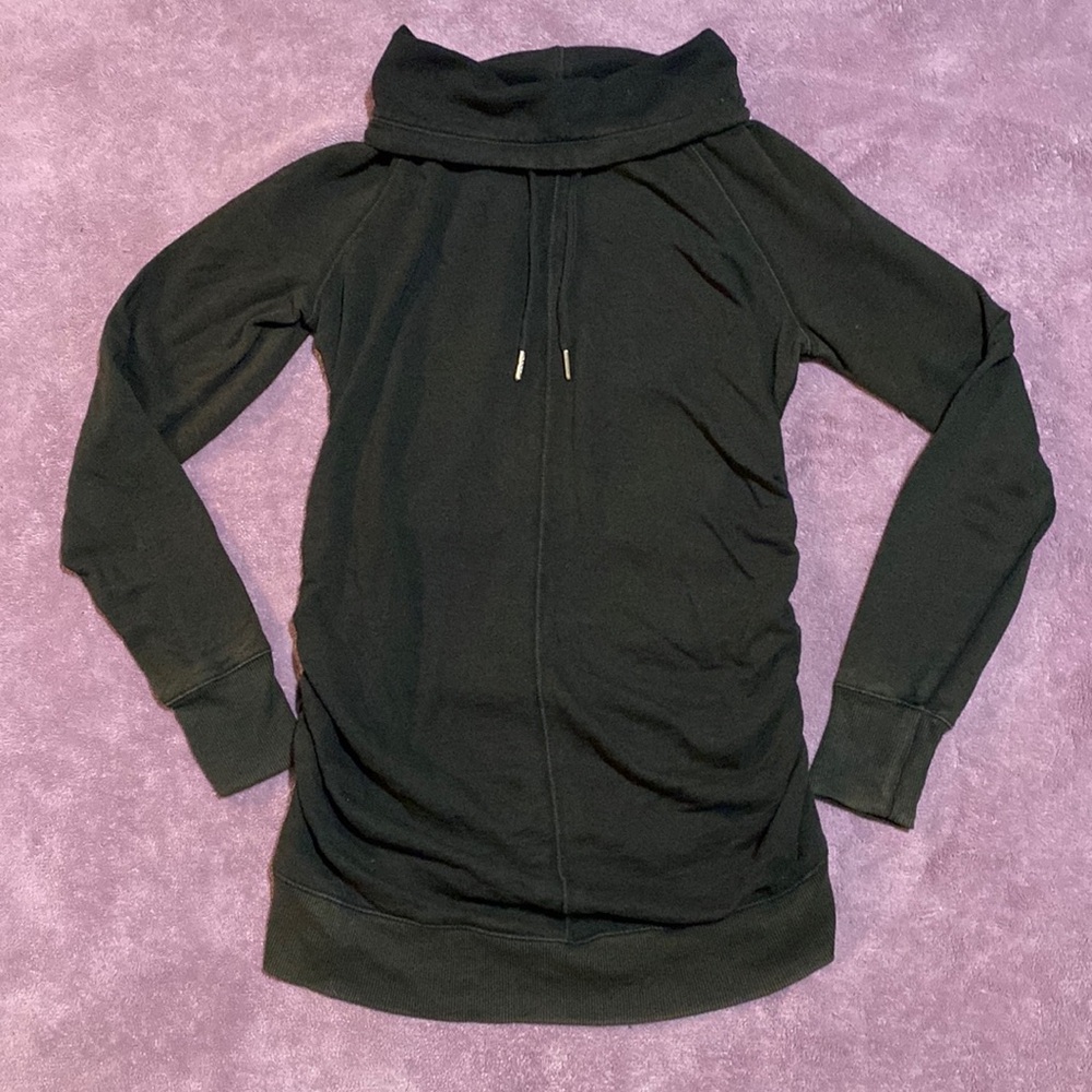 🔥4/20! Liz Lange maternity pull over jacket. Size XS
